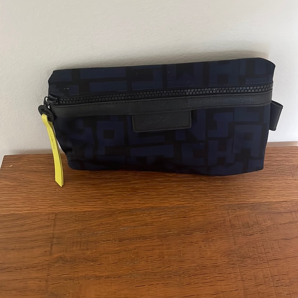 Longchamp Pouch EUC
